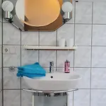 Am Althanshof Lägenhet *